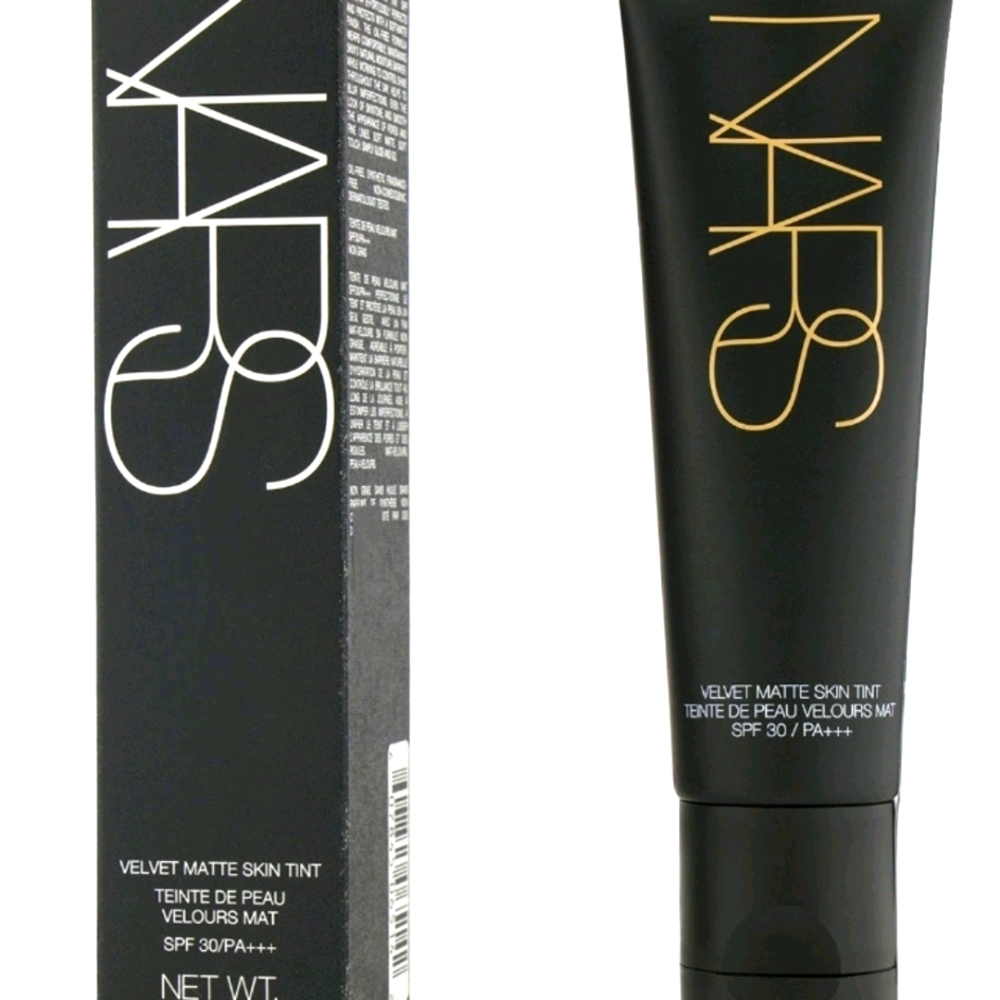 NARS Velvet Matte Skin Tint SPF 30, Light 2 Alaska